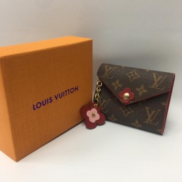 Кошелек Louis Vuitton с цветком