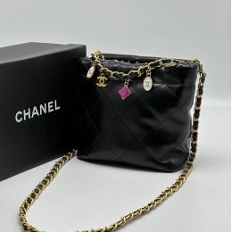 Маленькая сумка-ведро Chanel 