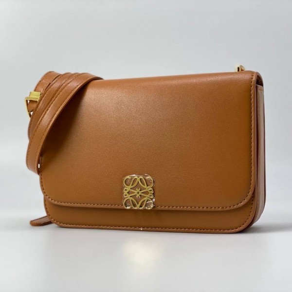 Сумка Loewe - Goya small