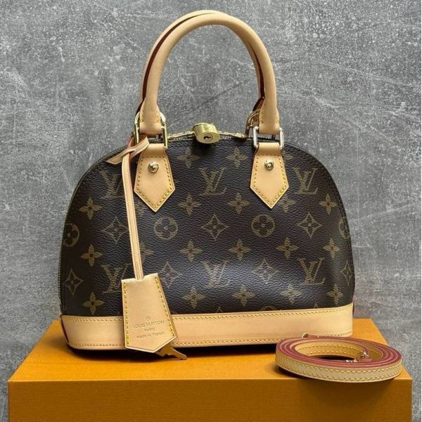 Клатч Louis Vuitton -  Pre-Owned