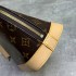 Клатч Louis Vuitton -  Pre-Owned