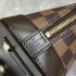 Клатч Louis Vuitton -  Pre-Owned