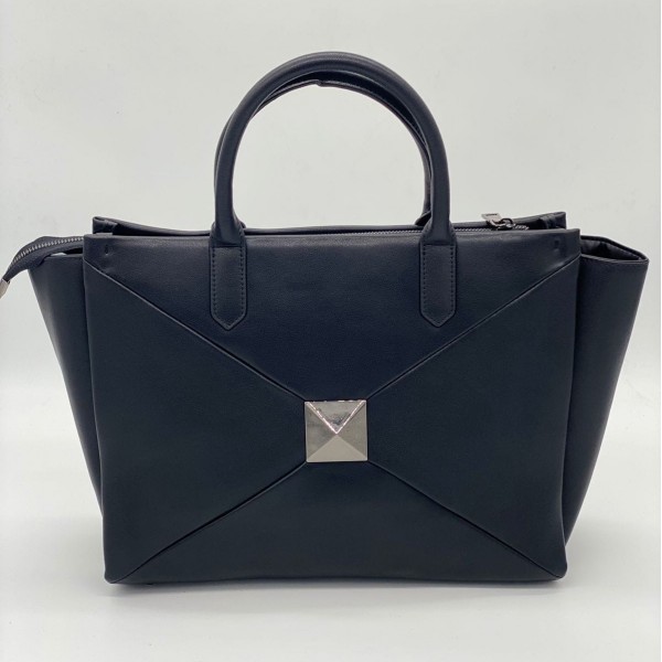 Сумка Valentino Garavani - One Stud